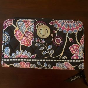 Vera Bradley Turnlock Wallet in Alpine Floral